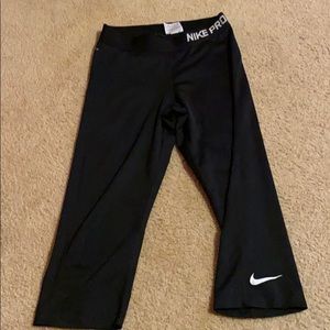 Women’s Nike Capri leggings